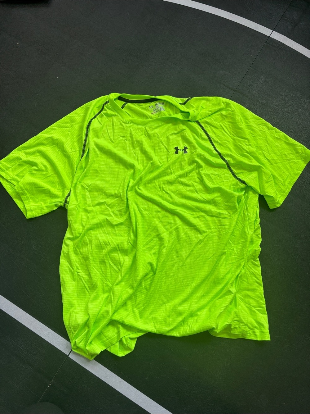 Under Armour Men's Bright Neon Green Short Sleeve Performance Tee